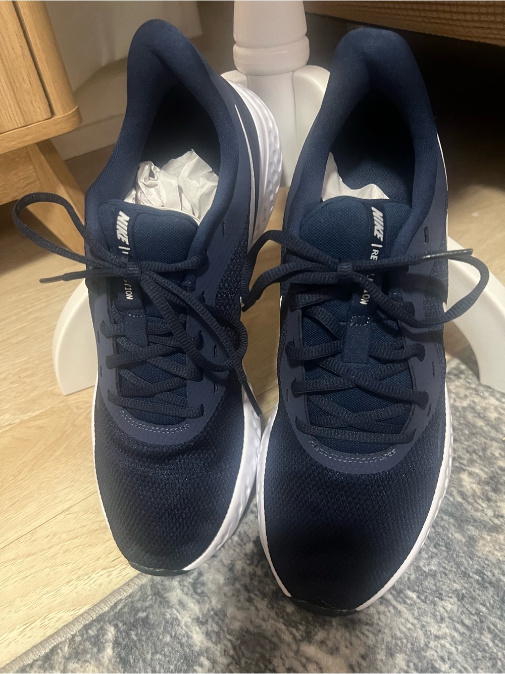 Nike Men’s Revolution 5